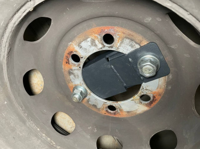 Рис. 9 Наши проекты: Установка кронштейна запасного колеса Газель NEXT