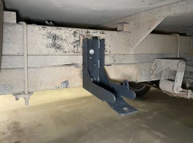 Рис. 5 Наши проекты: Установка кронштейна запасного колеса Газель NEXT