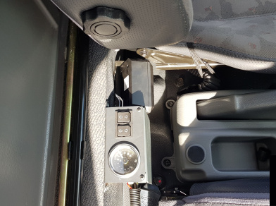 Фото установки задней вспомогательной пневмоподвески в дополнение к рессорам на Hyundai HD78 Рис. 7 Установка пневмоподвески на заднюю ось Hyundai HD78