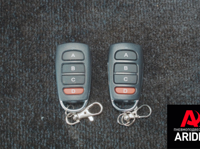 Пневмоподвеска на заднюю ось Hyundai Starex Рис. 4 Пневмоподвеска Hyundai Starex