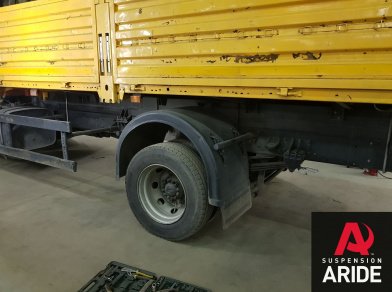 Рис. 11 Пневмоподвеска на Камаз 4308 - установка на заднюю ось