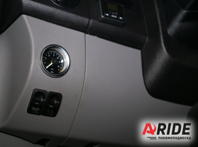 Рис. 5 Наши проекты: Вспомогательная пневмоподвеска на Mercedes-Benz Sprinter