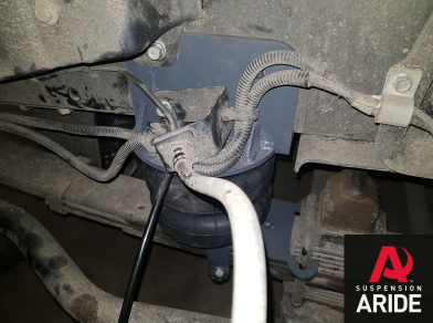 Пневмоподвеска на Mitsubishi Canter от производителя - Этапы установки, характеристики пневмосистемы, технические нюансы замены комплекта с фотографиями Рис. 8 Пневмоподвеска на Mitsubishi Canter от производителя - Этапы установки