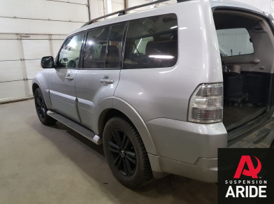 Наши проекты: Пневмоподвеска на Mitsubishi Pajero в СТО - Этапы установки от компании «ARIDE». Доступные цены, гарантия, для заказа и получения консультации звоните 8 (800) 707-52-13. Рис. 2 Наши проекты: Пневмоподвеска на Mitsubishi Pajero в СТО - Этапы установки
