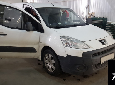 Замена задних пружин на Пежо Партнер Рис. 1 Пневмоподвеска Peugeot Partner