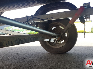 Рис. 5 Наши проекты: Установка пневматических подушек на прицеп МЗСА