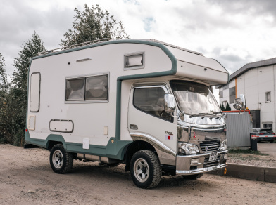 Рис. 1 Наши проекты: Пневмоподушки на Тойота Дюна