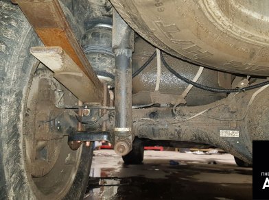Рис. 9 Пневмоподвеска Toyota Hilux 8