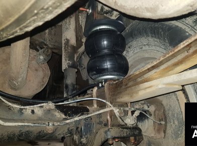 Рис. 6 Пневмоподвеска Toyota Hilux 8