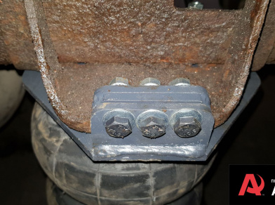 Пневмоподвеска на Toyota Tundra на увеличенных подушках- Этапы установки, характеристики пневмосистемы, технические нюансы замены комплекта с фотографиями Рис. 8 Пневмоподвеска на Toyota Tundra на увеличенных подушках- Этапы установки