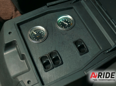 Рис. 3 Наши проекты: Установка пневмоподвески на УАЗ Патриот 