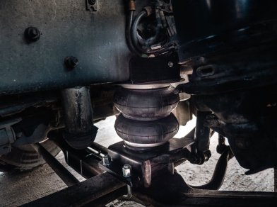 Рис. 3 Наши проекты: Пневматические подушки на перед Вольво ФШ 16