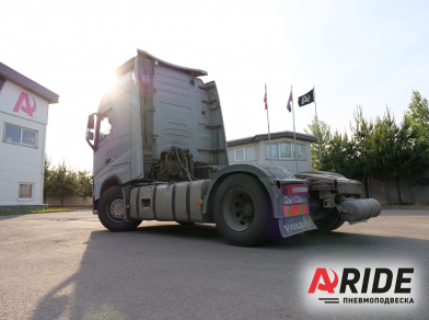 Наши проекты: Пневматические подушки на Volvo FH16 от компании «ARIDE». Доступные цены, гарантия, для заказа и получения консультации звоните 8 (800) 707-52-13. Рис. 2 Наши проекты: Пневматические подушки на Volvo FH16