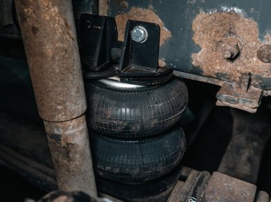 Рис. 7 Пневмоподвеска на Volvo FM