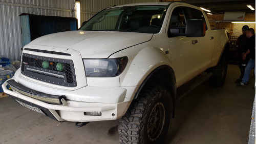 пневморессора на Toyota Tundra пневморессора на Toyota Tundra